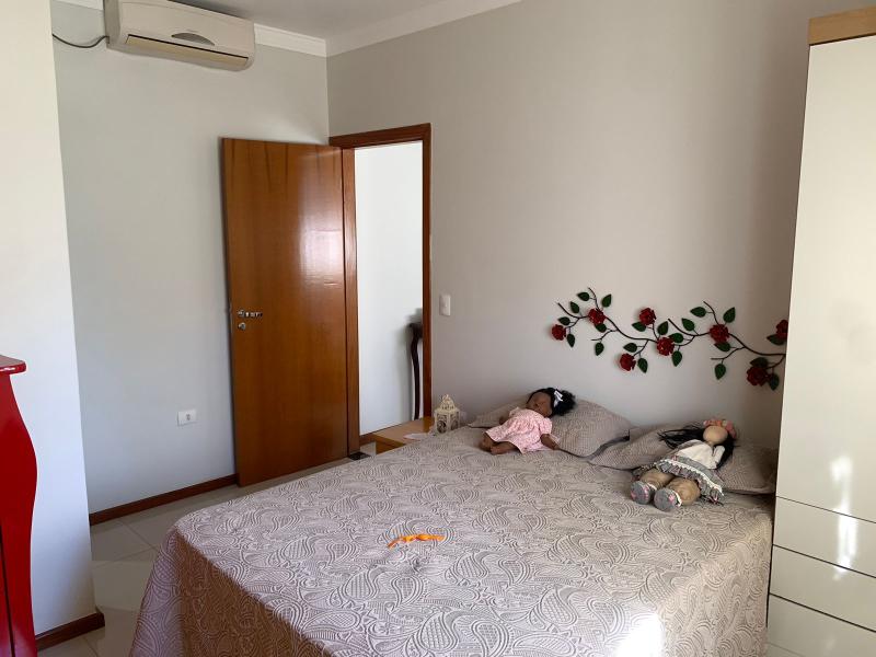 Casa Jardim Monte Rei - Maringá - R$ 950.000,00