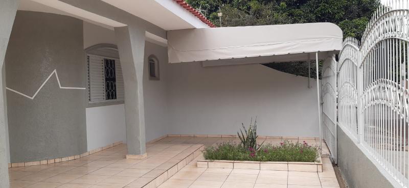 Casa Jardim Guanabara - Paiçandu - R$ 1.700,00