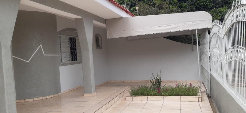 Casa Jardim Guanabara - Paiçandu - R$ 1.700,00