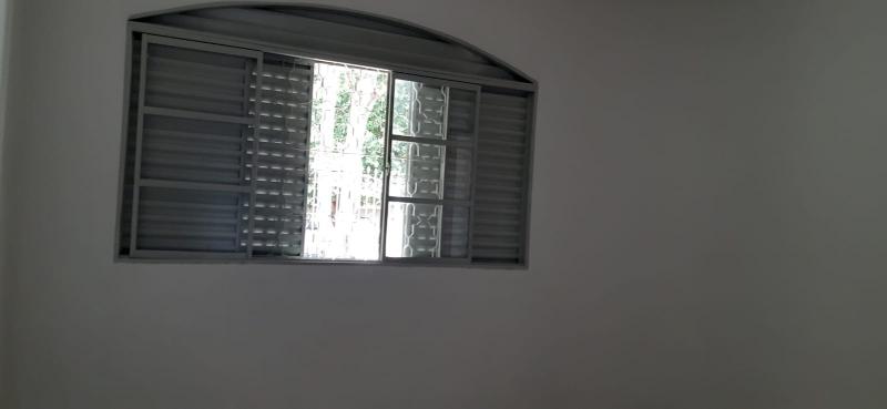 Casa Jardim Guanabara - Paiçandu - R$ 1.700,00