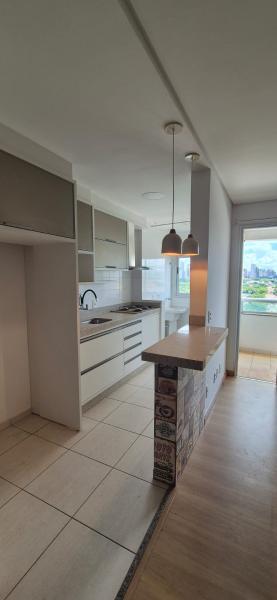 Apartamento semi-mobiliado na Vila Cleópatra R$590.000,00