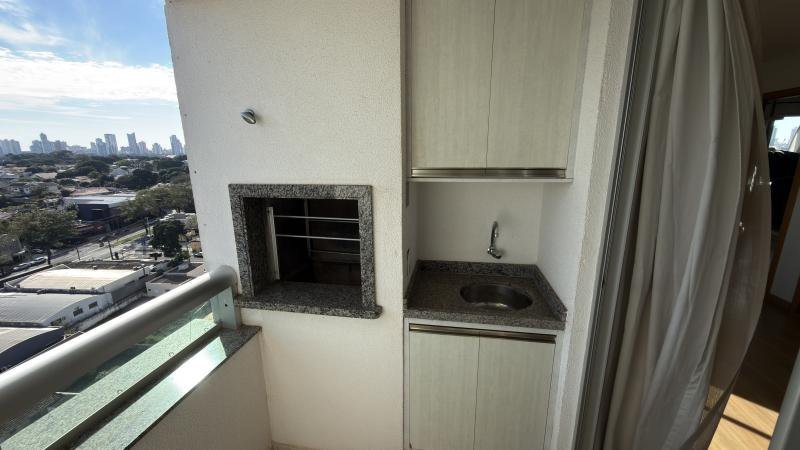 Apartamento semi-mobiliado na Vila Cleópatra R$590.000,00