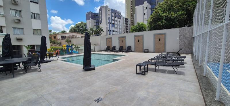 Apartamento semi-mobiliado na Vila Cleópatra R$590.000,00