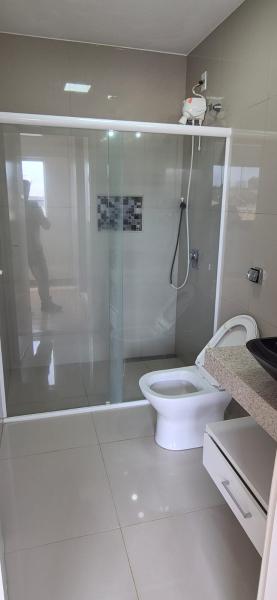 Casa de alto padrão Jardim Itália II R$ 4.560,00