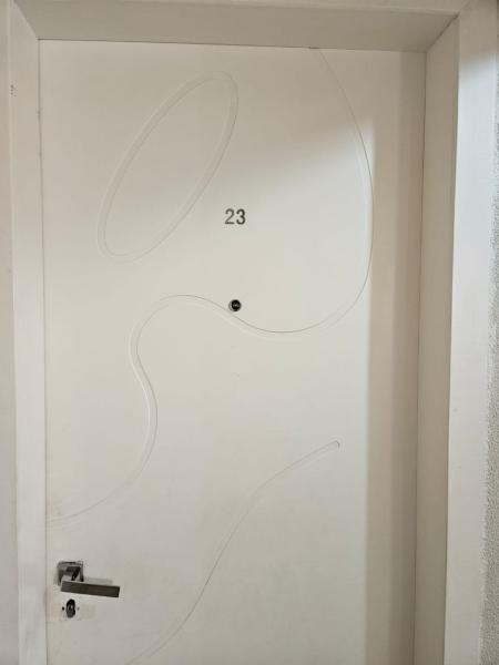 Apartamento Semi-Mobiliado Res. Ancheita II R$ 250.000,00