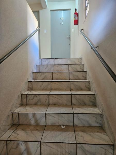 Apartamento Semi-Mobiliado Res. Ancheita II R$ 250.000,00
