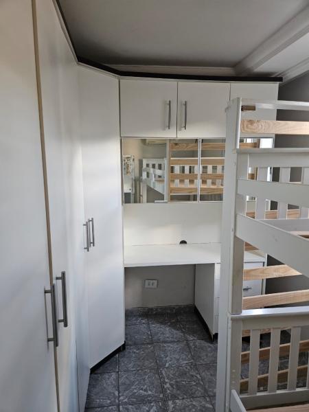 Apartamento Semi-Mobiliado Res. Ancheita II R$ 250.000,00