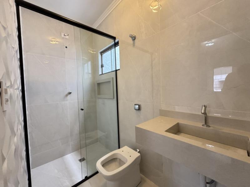 Casa à venda na Zona 7 - R$ 1.150.000,00