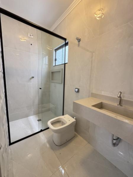Casa à venda na Zona 7 - R$ 1.150.000,00