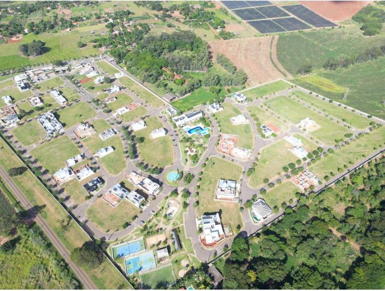 Terreno no Condomínio Resort Bougainville - R$ 248.000,00