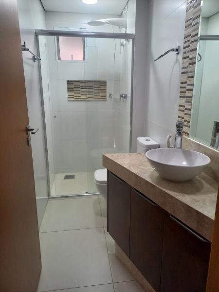 Apartamento mobiliado para locação na Zona 07, R$ 3.200