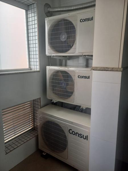 Apartamento mobiliado para locação na Zona 07, R$ 3.200
