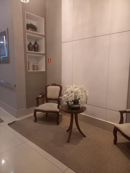 Apartamento mobiliado para locação na Zona 07, R$ 3.200