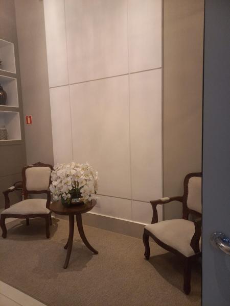 Apartamento mobiliado para locação na Zona 07, R$ 3.200