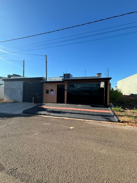 Casa mobiliada em Porto Rico, PR - R$790.000,00